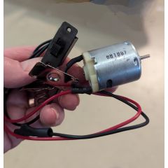 12VDC motor with reverse switch and resettable fuse